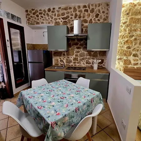 Lägenhet Cavour 92 Alatri